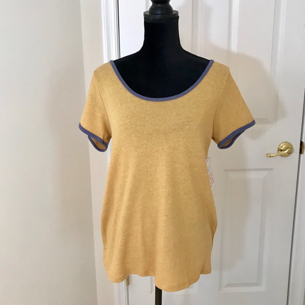 LuLaRoe Classic T / Everyday Style / XS